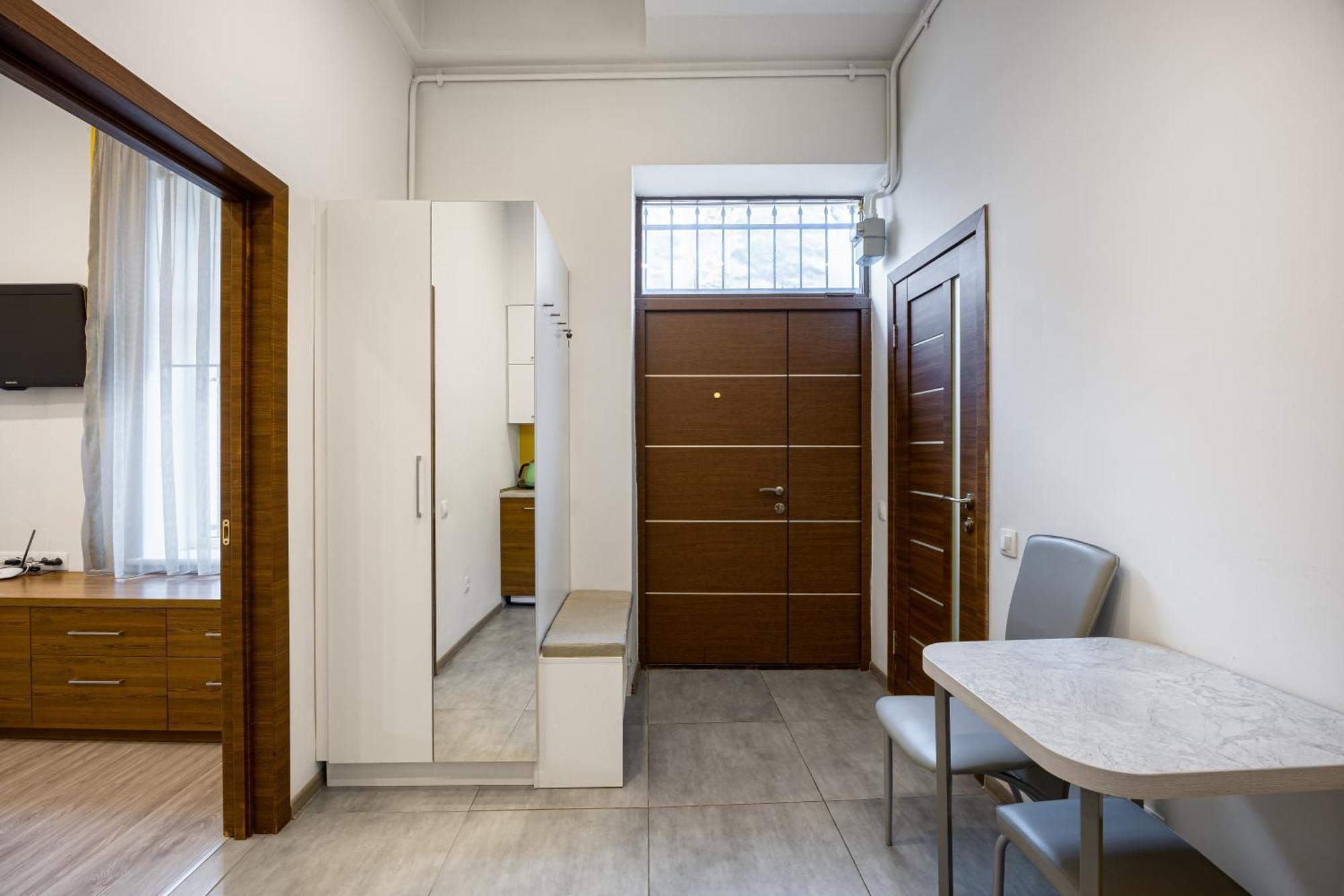 Апартаменти На Площі Ринок 12 Lviv Exterior foto